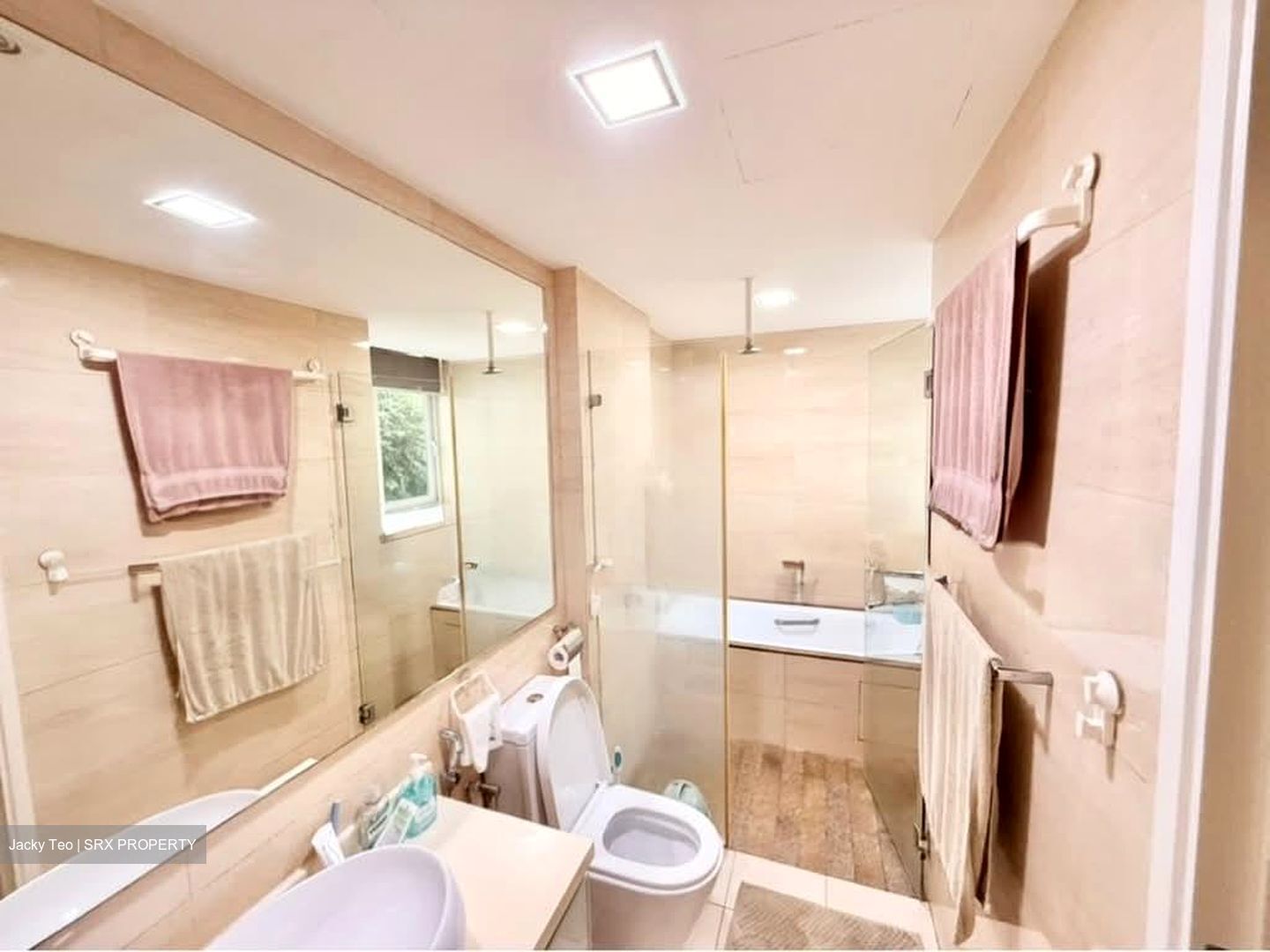 Monterey Park Condominium (D5), Condominium #601489671